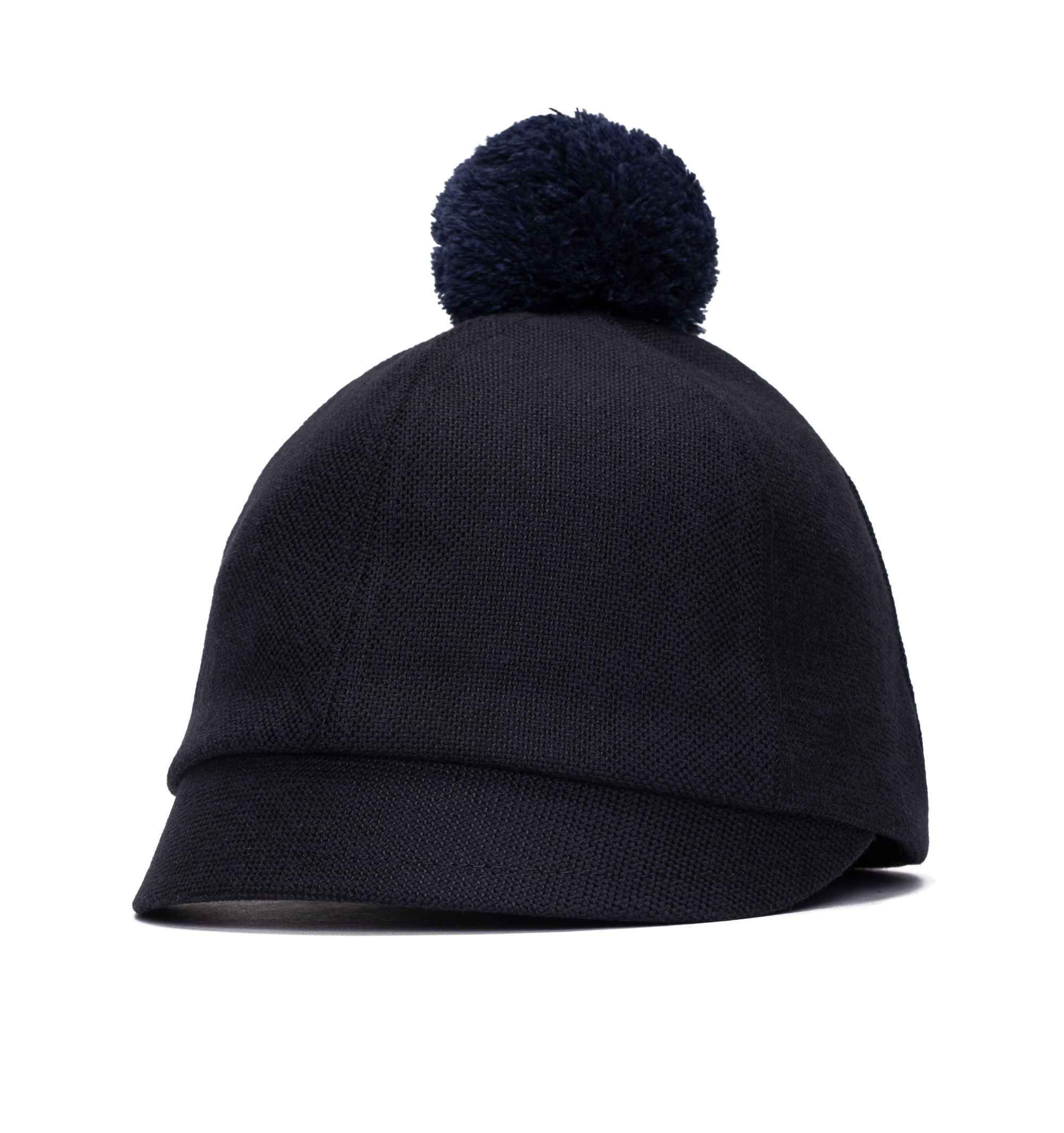 KO01099_costo_kombai_hattu_musta_hot_001