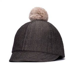 Kombai-hattu, Tummanruskea Land