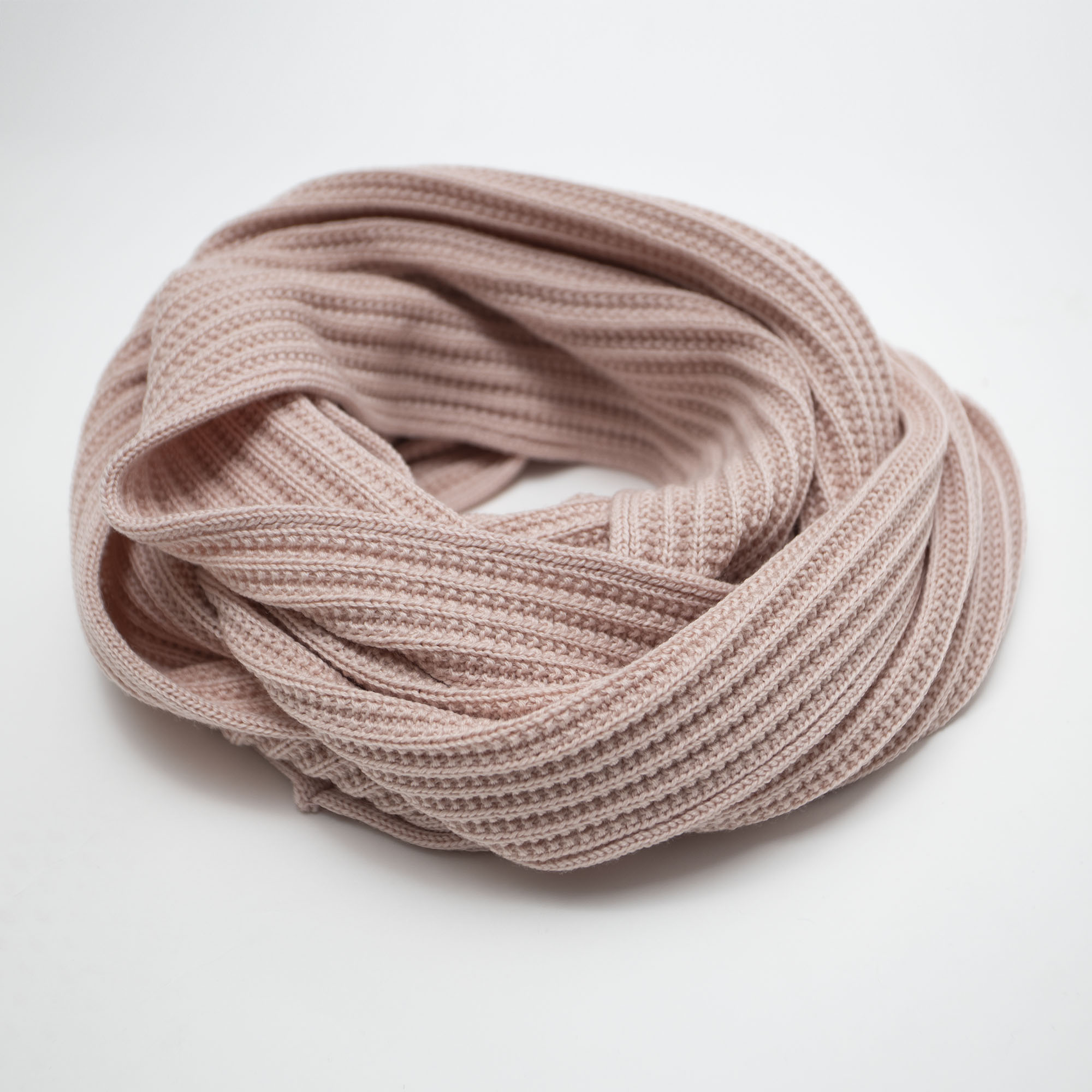 costo-tari-tube-scarf-detail